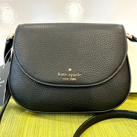 kate spade Handbags - Kate Spade Leila Crossbody